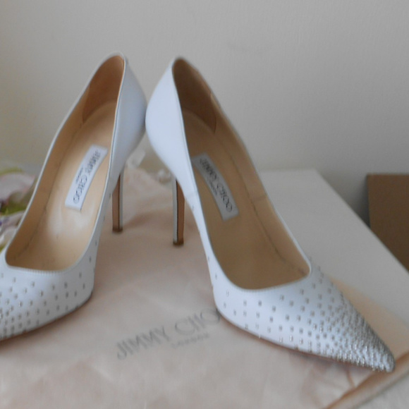Jimmy Choo Shoes - JIMMY CHOO LONDON WHITE STUDDED ANOUK SHOE